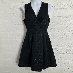 Kirna Abete @ Target Womens Dress 10 Black LBD Sleeveless Keyhole Metallic L20